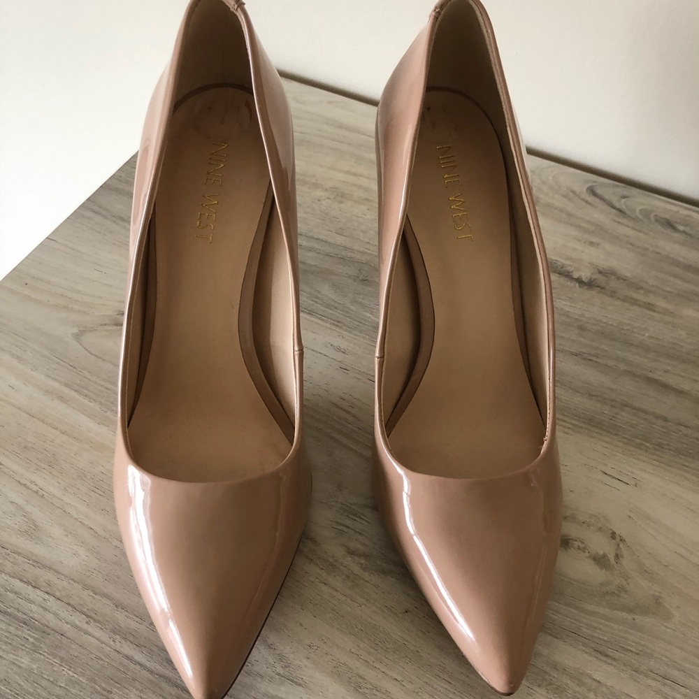 Nine West nude heels